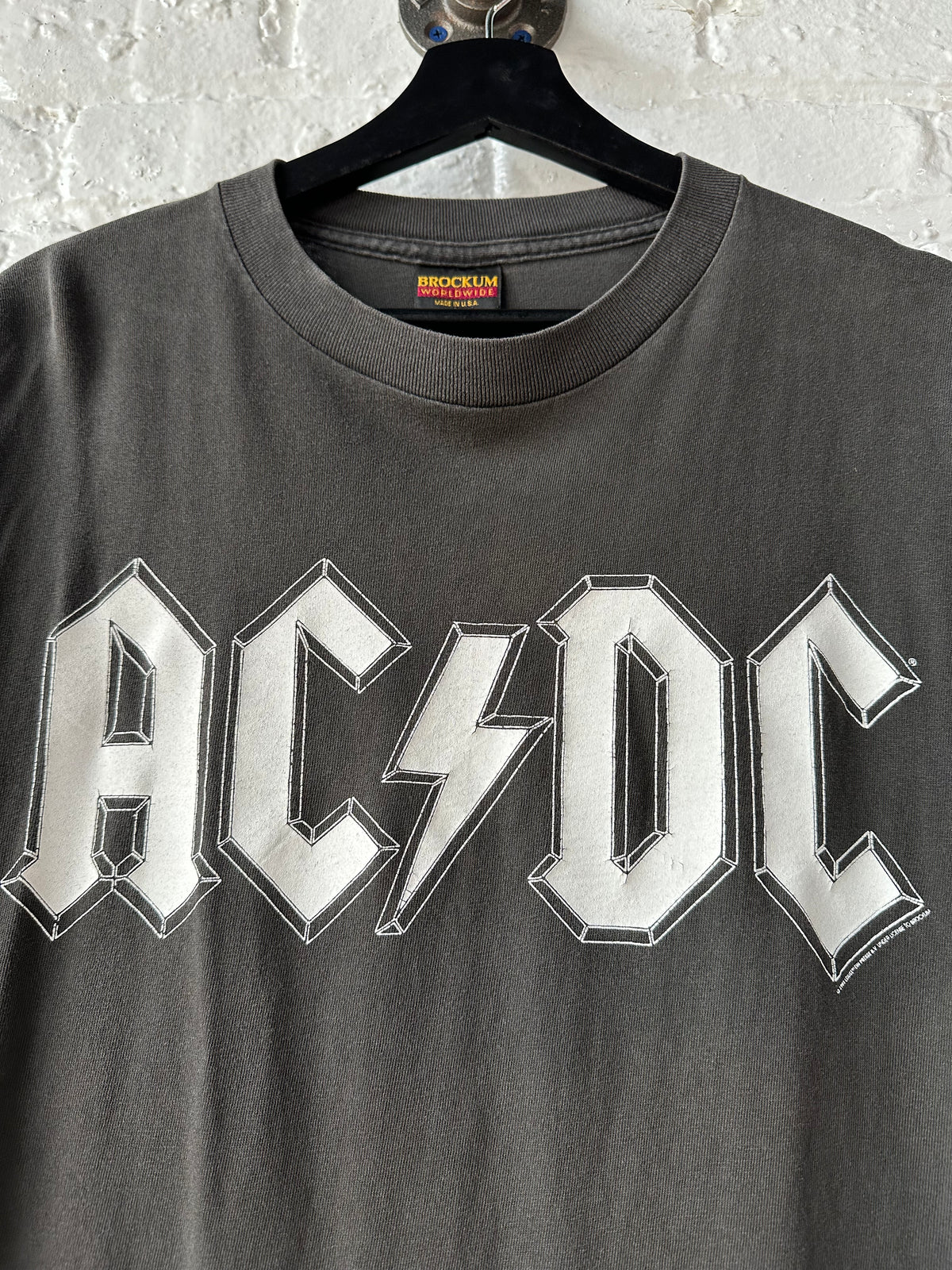 Vintage 1996 AC/DC Ballbreaker Tour Shirt Size Large