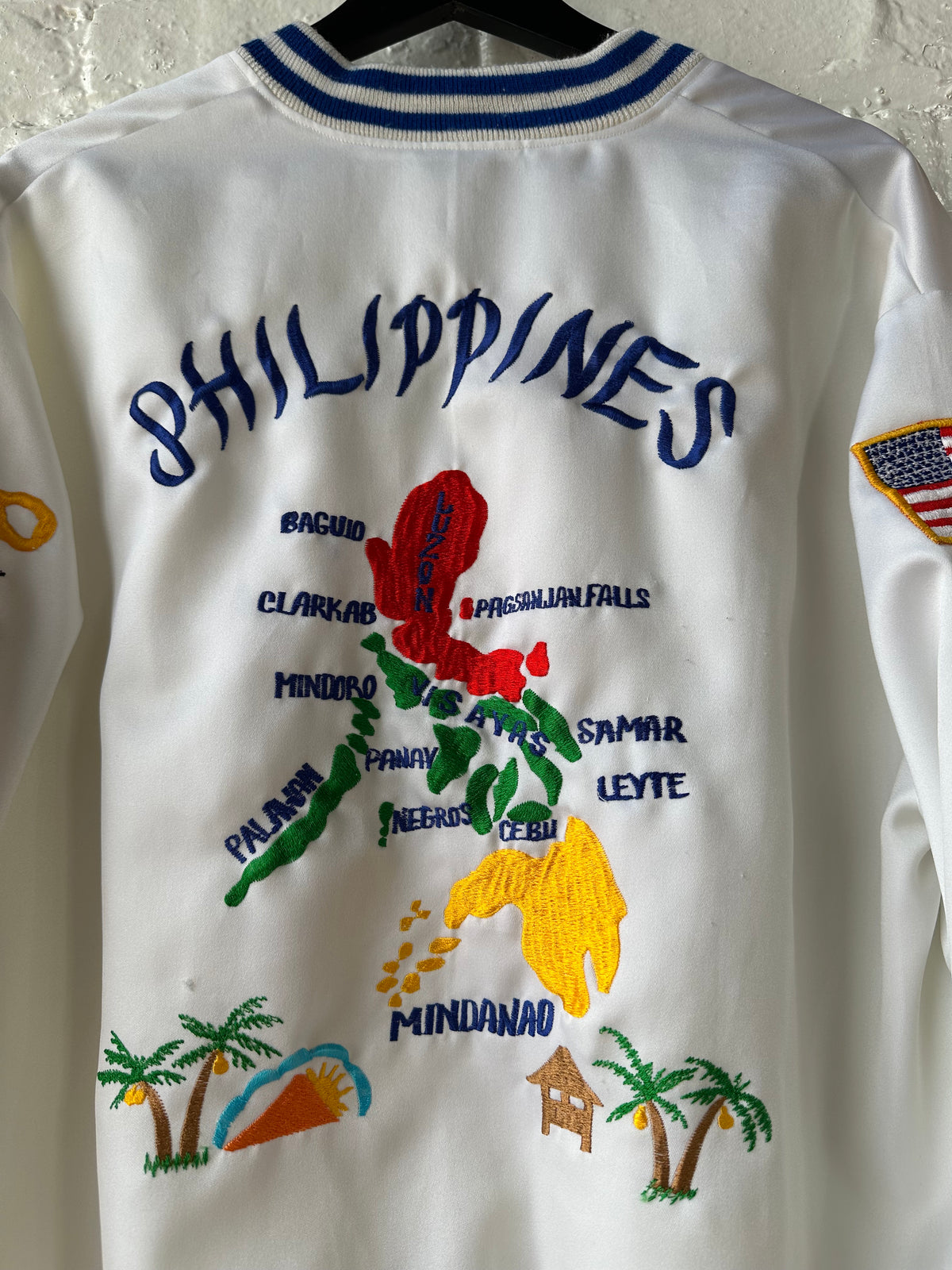 Vintage Philippines Souvenir Jacket Size XL