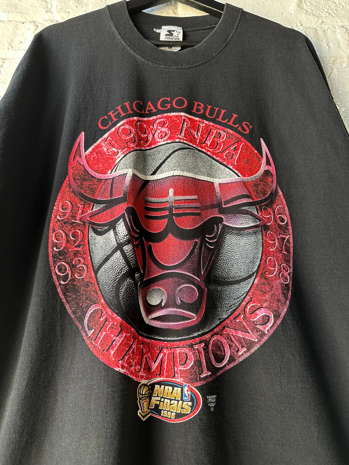 Vintage 1998 Chicago Bulls Tour Shirt Size XL