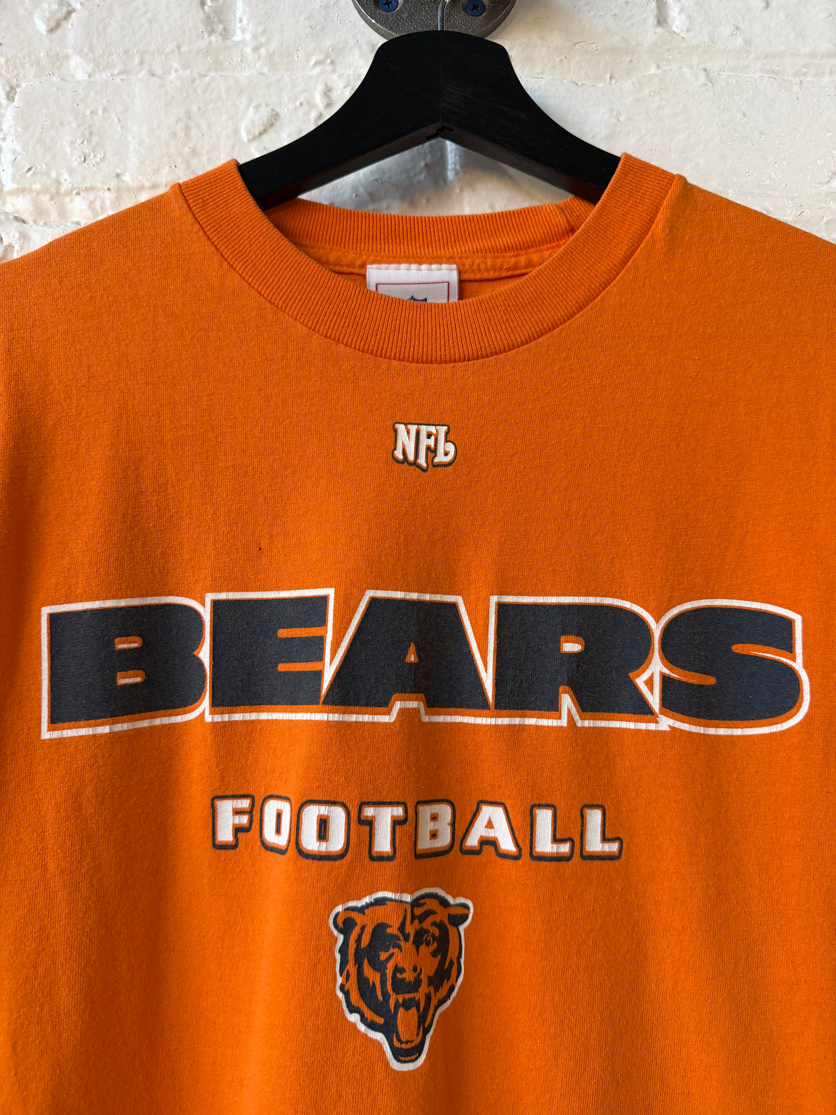 Chicago Bears Football Orange Shirt Size Medium