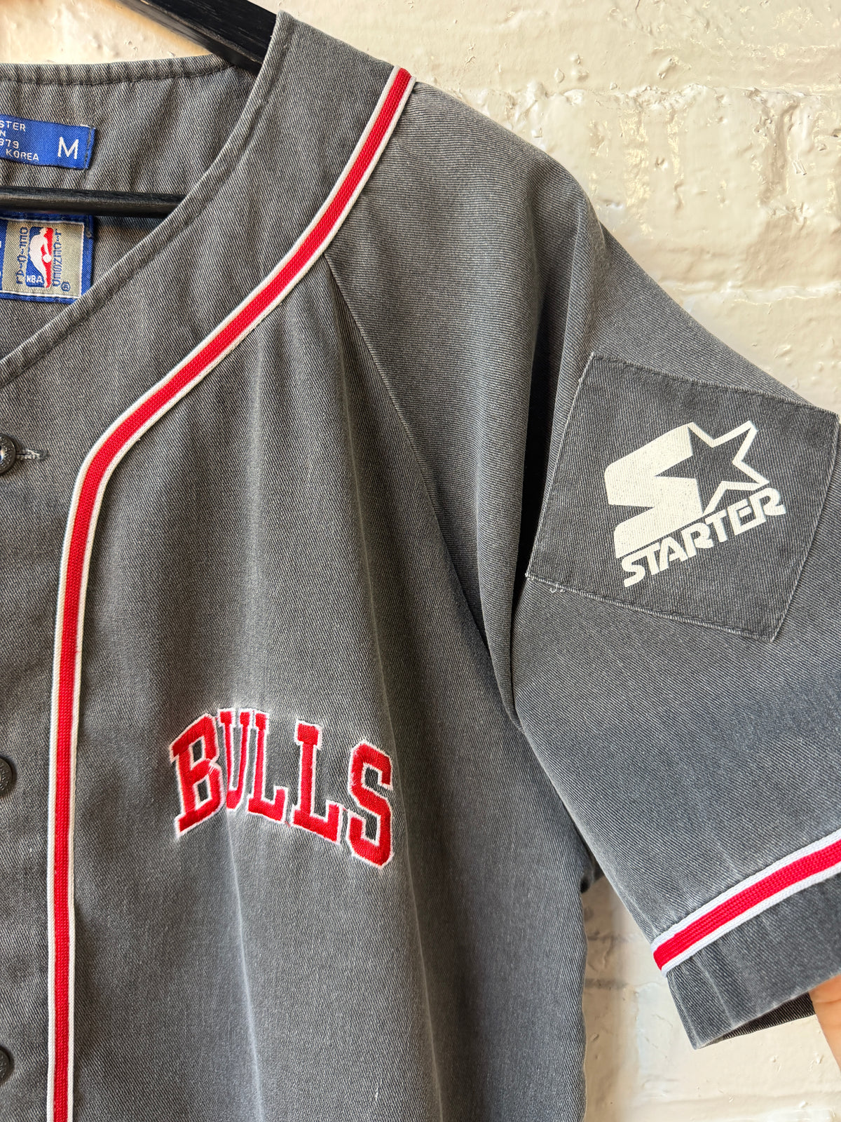 Vintage Chicago Bulls Starter Baseball Jersey Size Medium
