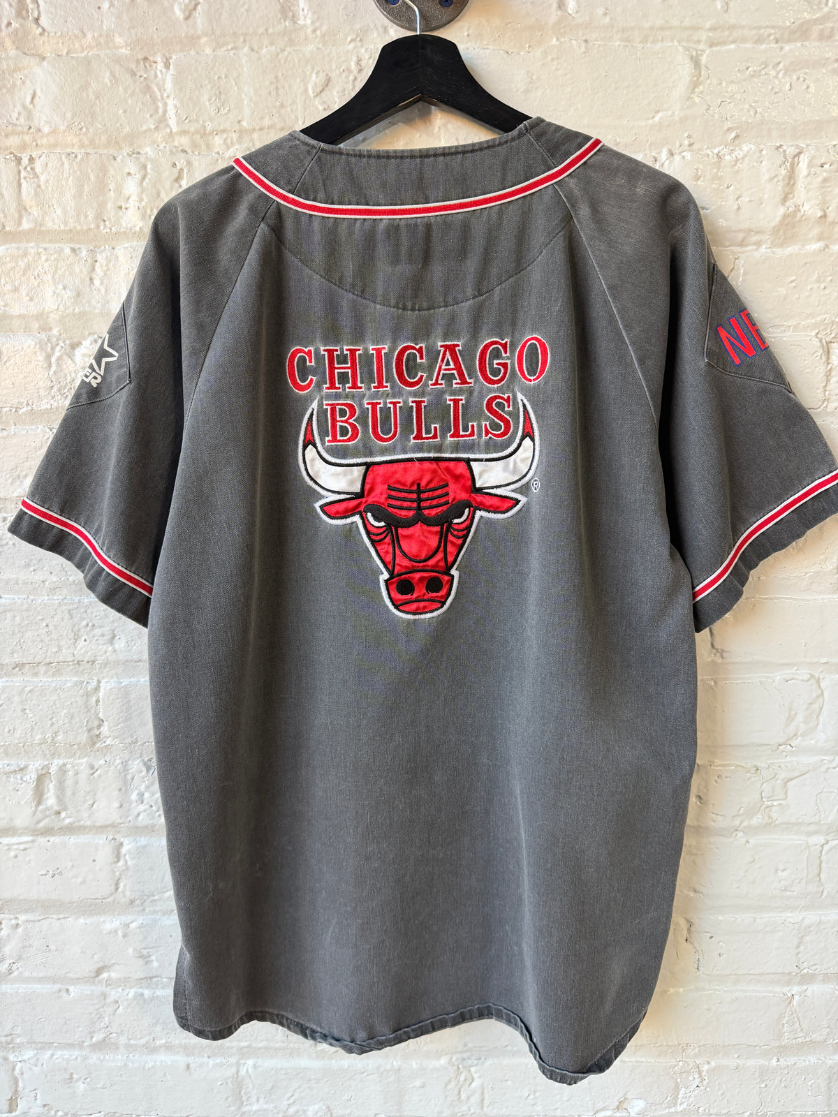 Vintage Chicago Bulls Starter Baseball Jersey Size Medium