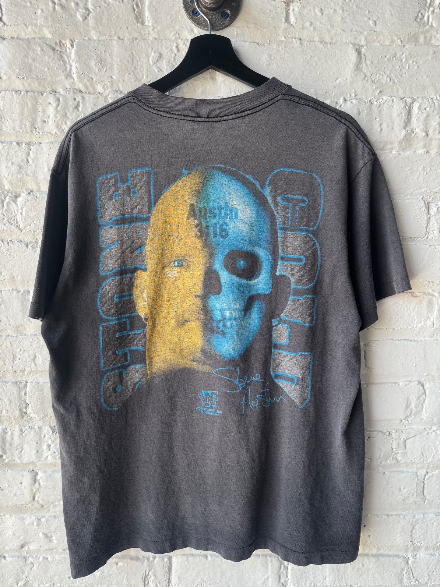 Vintage Stone Cold Steve Austin Half Skull Fader Shirt Size Large