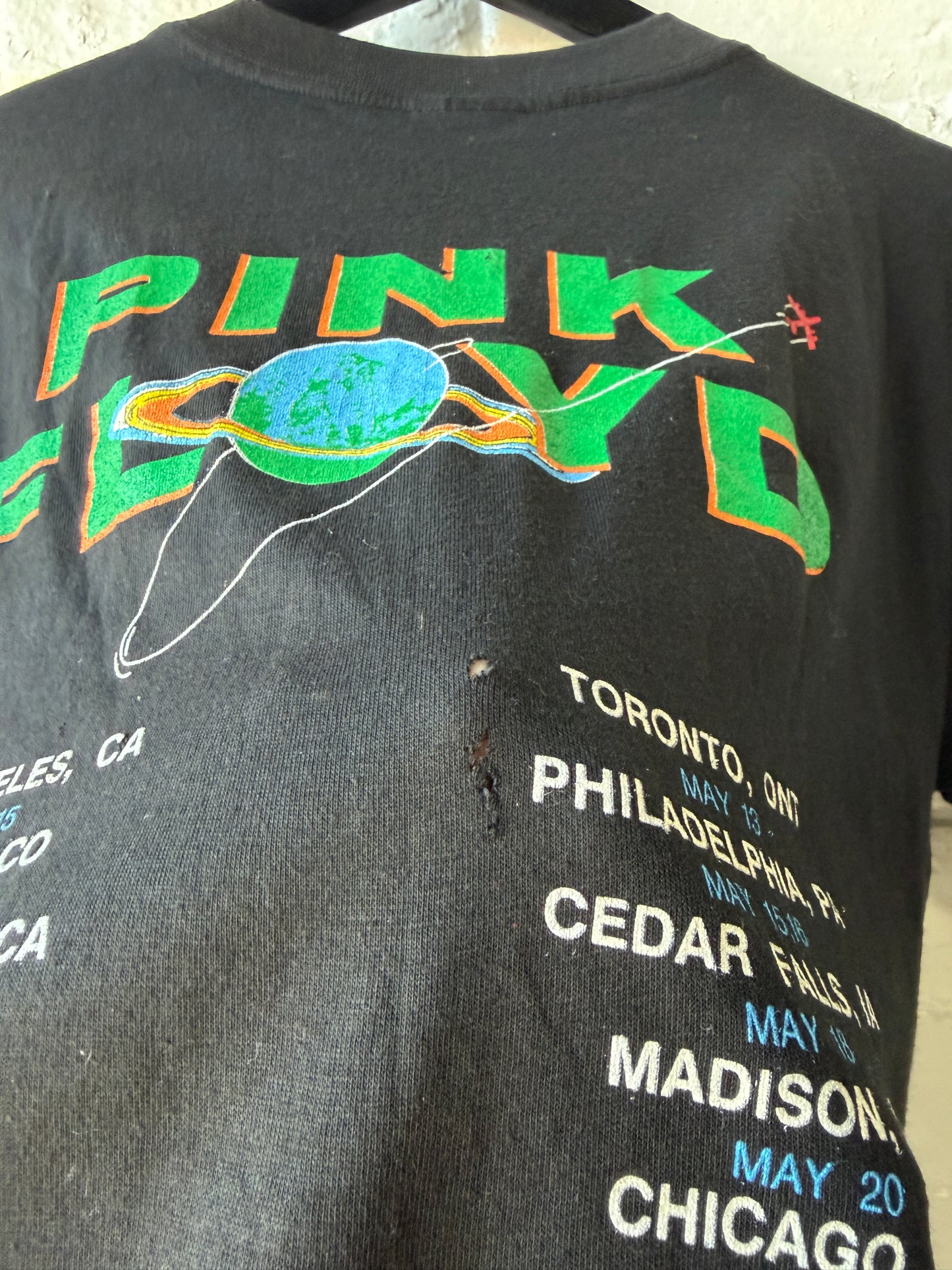 Vintage 1987 Pink Floyd Tour Shirt Size Large