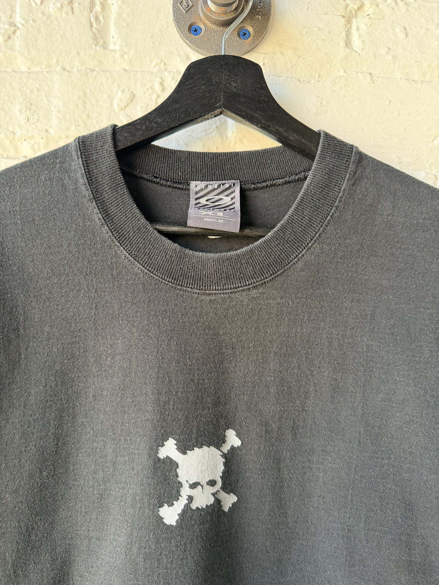 Vintage Oakley Software Poison Protection Shirt Size XL